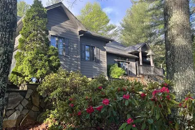 Image de Maison de luxe sur un terrain de golf