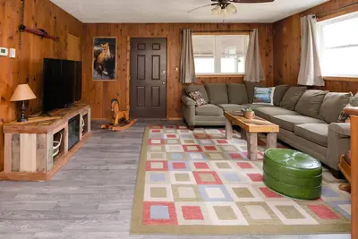 Image de Rustic country home, 13 minutes to Geisinger