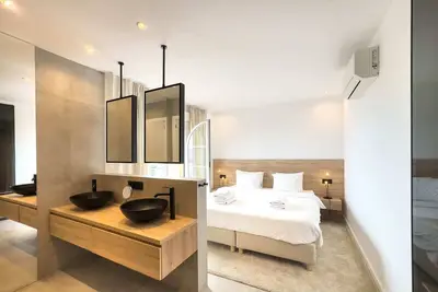 Image de Duplex Apartment Puerto Banus Pool Paddle Wifi Bbq