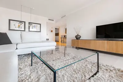 Image de Beachfront Golden Mile Puento Romano Sea View Wifi