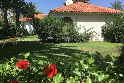 Maison Playa del Ingles, terrasse et grand jardin
