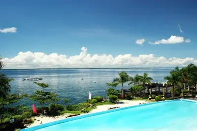 Image de Mactan Beach Resort Ocean View! , 1 chambre Condo ENTIÈREMENT MEUBLÉ