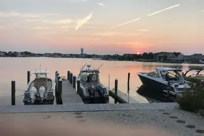 Image de Boaters Dream Rental Home