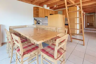 Image de Bel appartement pour 13 personnes avec bain à remous, Wifi, Tv, balcon et animaux admis