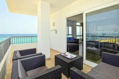 Image de Modern apartment with panoramic sea views 4 people