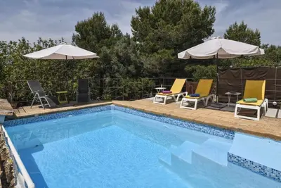 Image de Beautiful cottage with pool & Wifi for 5 people