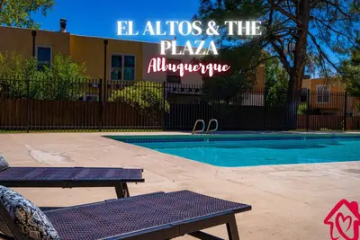 Image de El Altos & The Plaza - 2 maisons 1 propriété