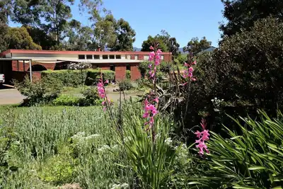 Image de Maison familiale calme et spacieuse à Richmond