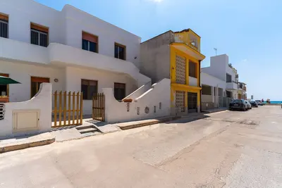 Image de Just a minute's walk from the sea - Apartment Lapillo 2