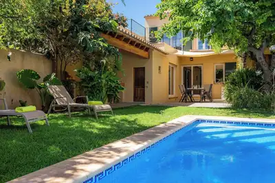 Image de Maison de vacances \"Ca Ma Mare\" avec Wi-Fi, balcon, jardin, terrasse et piscine