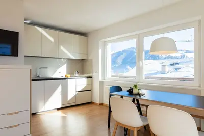 Image de Appartement moderne \"Hus Apartment - Nr. 5\" avec balcon, jardin et Wi-Fi