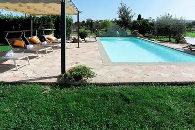 Image de Maison de vacances privée avec Wifi, climatisation, piscine privée, Tv, terrasse, vue panoramique
