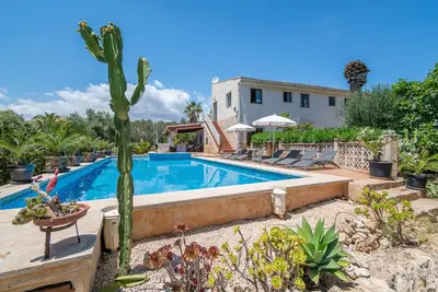 Image de Villa \"Juana Maria\" avec piscine, climatisation, Wi-Fi, jardin, terrasse et balcon