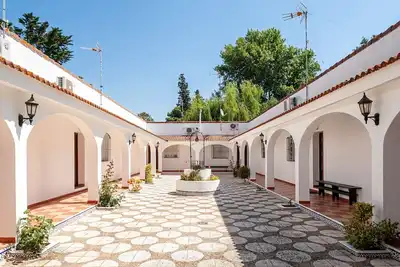 Image de Appartement climatisé sur la plage à proximité du centre ville avec grande terrasse