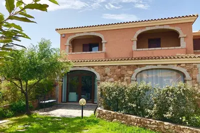 Image de Maison de vacances \"Villetta Il Corallo\" avec vue sur la mer, balcon, jardin et terrasse