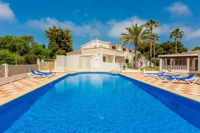 Image de Bel appartement avec Terrasse, piscine et Wi-Fi