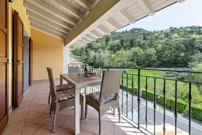 Image de Appartement rustique \"Résidence Tatiana B2\" avec piscine, terrasse