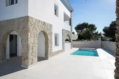 Image de Appartement moderne \"Marei 1\" avec accès à la piscine, climatisation et Wi-Fi
