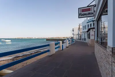 Appartement central \"Casa Eloisa 1\" sur la plage avec vue sur l'océan et Wi-Fi