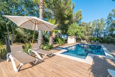 Image de Villa Marilen près de la plage de Can Picafort avec vue sur la montagne, Wi-Fi et climatisation