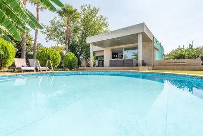 Image de Villa extrêmement moderne \"Zoe\" avec piscine
