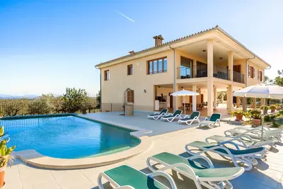 Image de Villa rurale avec piscine et vue exceptionnelle - Villa Sastre
