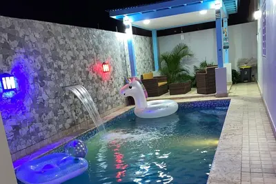 Image de Residencia Maria- Maison avec eau chaude, piscine, chambres et 21/2 salles de bains