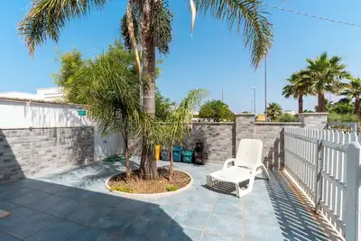 Image de Maison de vacances 'La Perla - Topazio' avec jardin privé et climatisation