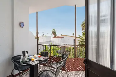 Image de Charming Apartment Near the Beach and Centre