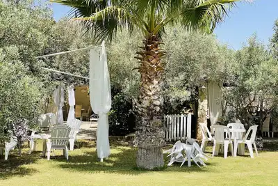 Image de Villa moderne Maria Beatrice avec grand jardin