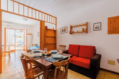 Image de Maison de vacances 'Casa Vacanze Cecilia A Otranto' avec vue sur la mer, jardin et climatisation