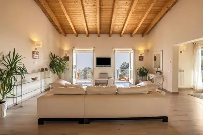 Image de Moderne et élégant avec vue sur le lac - Appartement Villa degli Ulivi