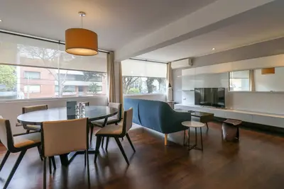 Image de Luxe Upscale 2br à San Isidro