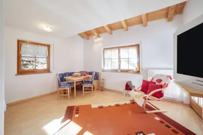 Image de Cosy Strickerhof Appartement 1 avec vue sur la montagne et balcon