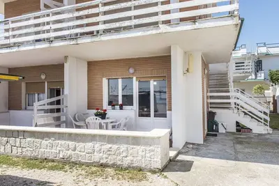 Image de M263 - Marcelli, three-room apartment with portico facing the sea