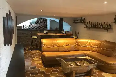Image de Logement Dans Notre  Appartement Sur Le THÈME Cave A Vin Au Coeur De La Garrigue