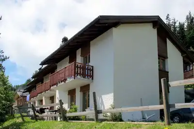 Image de Agréable appartement dans une maison de vacances avec Wifi, Tv, terrasse et animaux admis