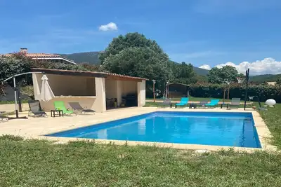 Image de Matteo Leccia - appartement avec piscine