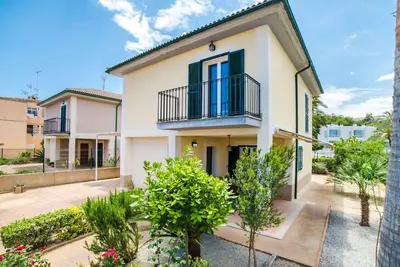 Image de Magnifique maison de vacances privée pour 5 personnes avec Wifi, climatisation, Tv et patio