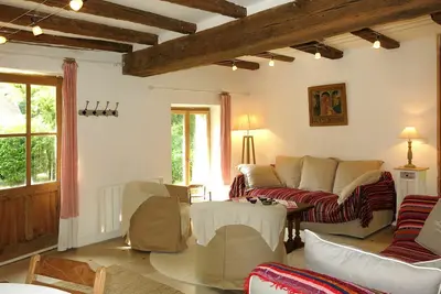 Image de Belle maison de vacances pour 4 personnes avec Wifi, terrasse et parking