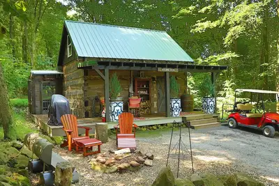 Image de Columbia Woodlands Rising Sun Cabin