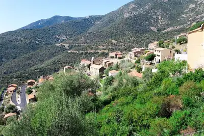 Image de Bel appartement avec Wifi, climatisation, Tv, patio, animaux admis, vue panoramique et parking