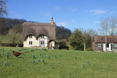 Image de Field Cottage est situé dans le calme Cotswolds, parfait pour une escapade romantique.