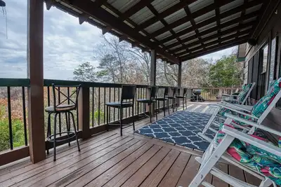 Image de Serenity Mountain Chalet - Secluded property with beautiful view of the Smokies