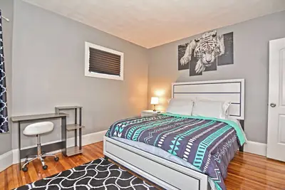 Image de 10 min au casino de Boston 15 min au jardin et au centre-ville 20 min Frm Logan Airport