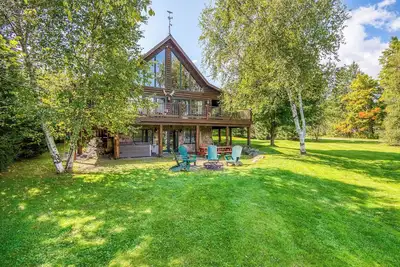 Image de Belle nouvelle cabane en rondins vous tomberez en amour avec!