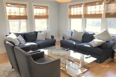 Nouveau 5 Br privé cadre-Beach Parking incl ou à pied de l'océan! Draps / serviettes inclus