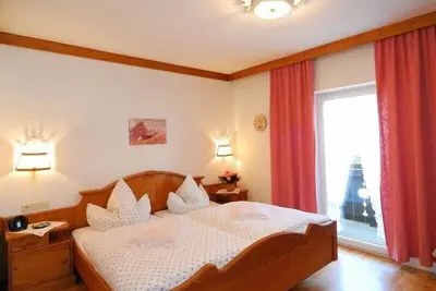 Image de Appartement dans immeuble Grünberger pour 2 personnes avec balcon