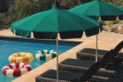 Image de Villa Gaia escapade provinciale avec vignoble et piscine au coeur du pays du vin.