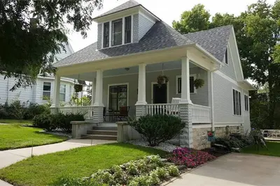 Image de Nouvelle annonce exceptionnelle Bungalow Decorah Craftsman